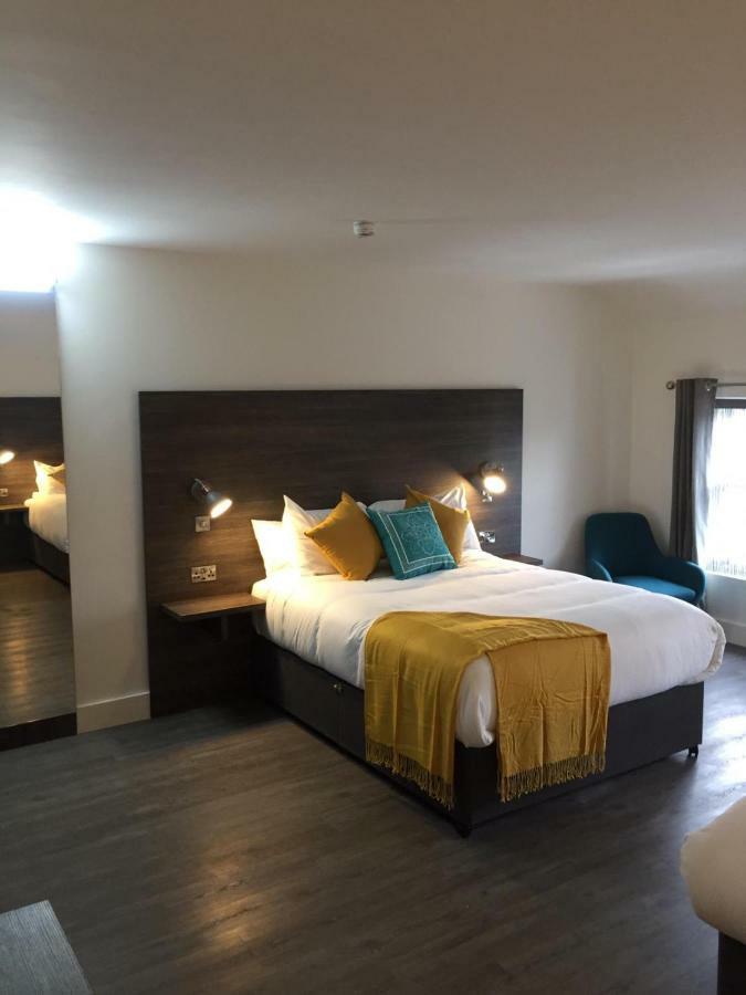 Base Dingle Hotel Ngoại thất bức ảnh