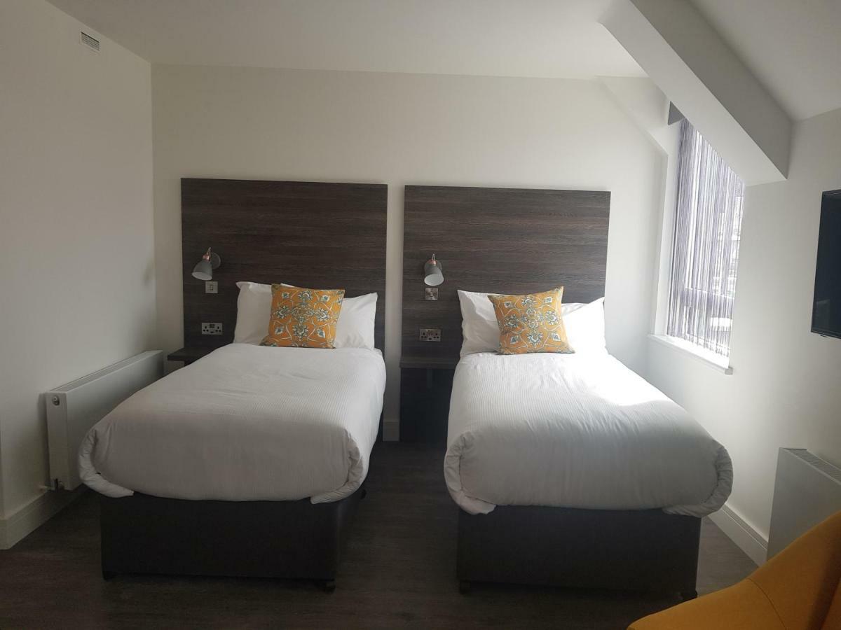 Base Dingle Hotel Ngoại thất bức ảnh