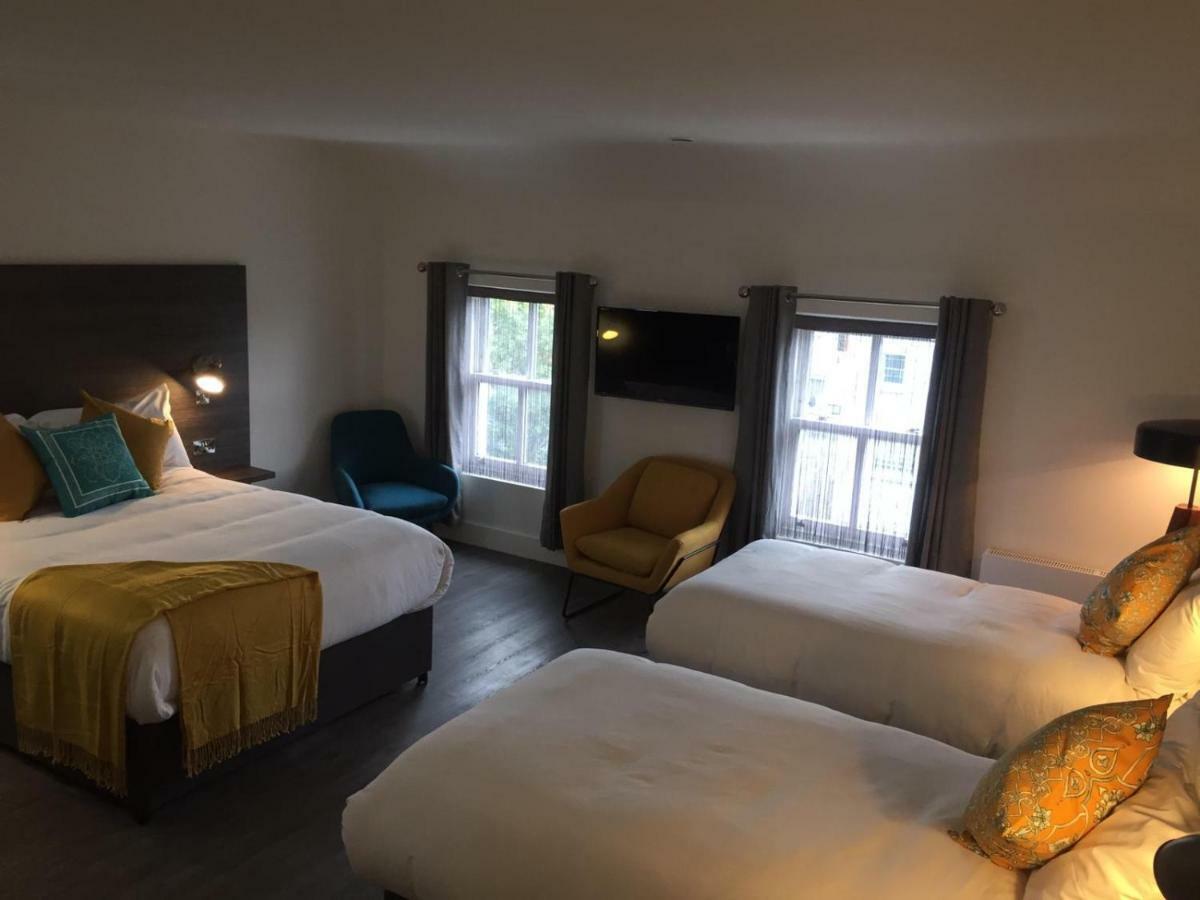 Base Dingle Hotel Ngoại thất bức ảnh